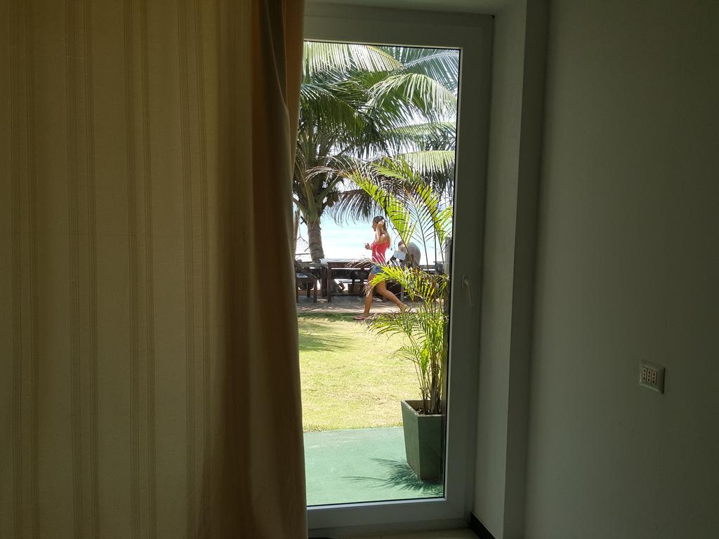 The Den Guest House Hikkaduwa Bagian luar foto