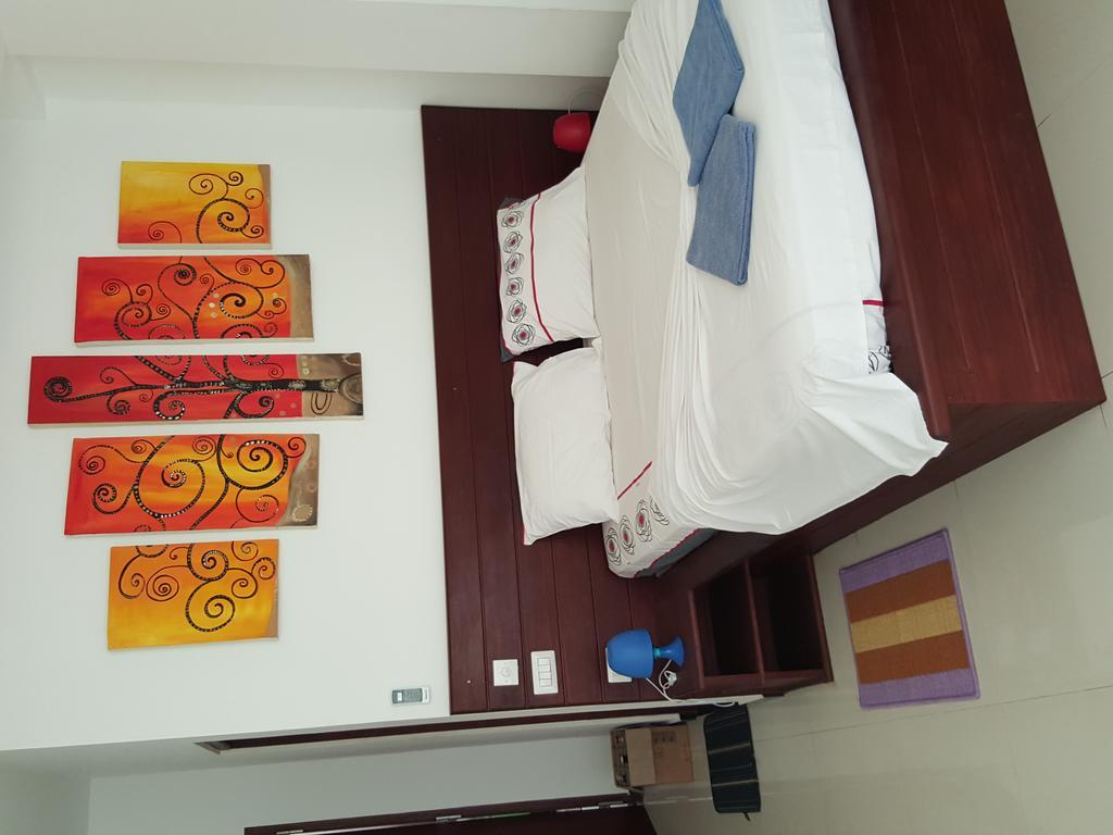The Den Guest House Hikkaduwa Bagian luar foto